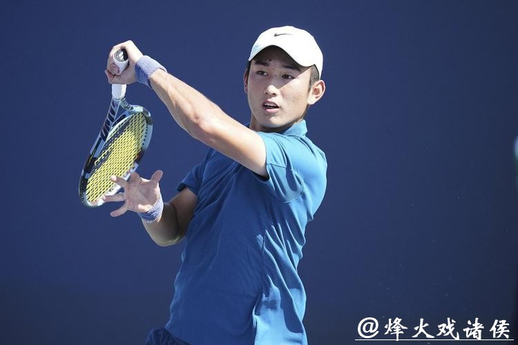 澳网|蛰伏一年熬过手术康复关,赢球+“送蛋”,商竣程起步顺利 澳网|蛰伏一年熬过手术康复关,赢球+“送蛋”,商竣程起步顺利